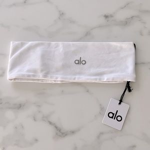 ALO Performance Conquer Headband - White